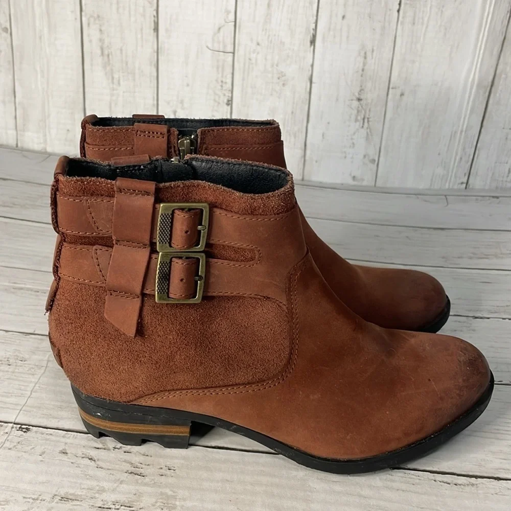 Sorel Lolla™ Waterproof Whiskey Leather Ankle Boot